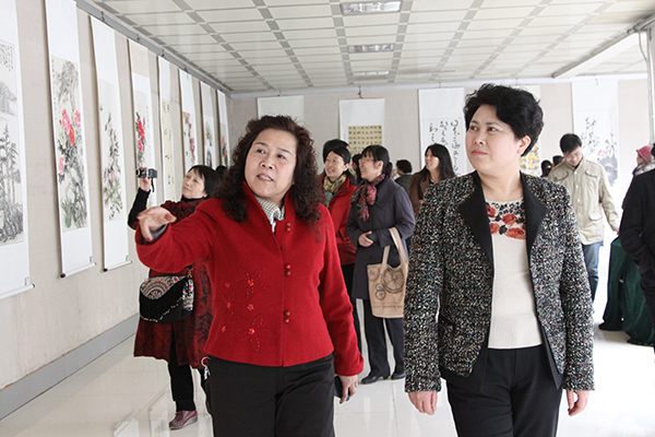 2014.3.7市妇联主席马斐颖参加“巾帼建新功&amp;nbsp;共筑中国梦”--省会女子书画创作展